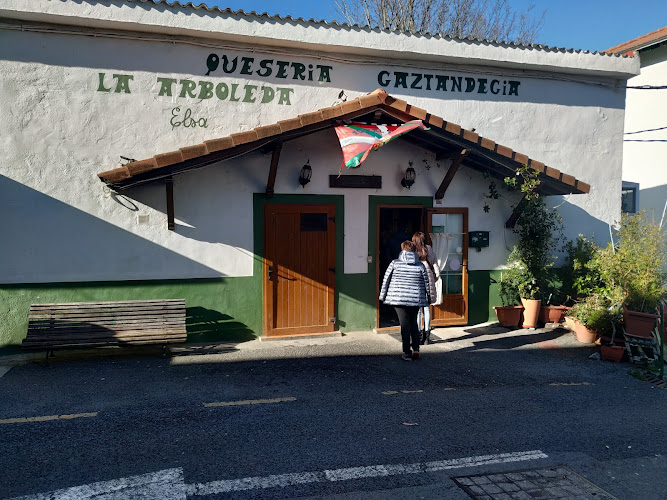 La Arboleda Elsa quesería en Zugaztieta