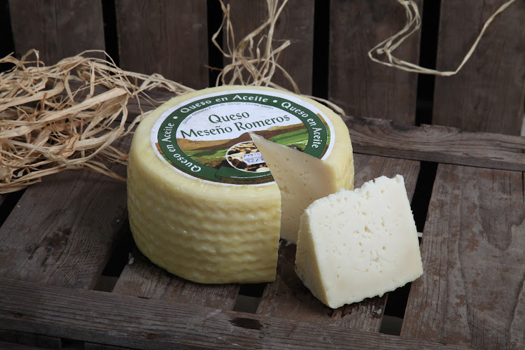 Queso Meseño Romeros quesería en Las Mesas