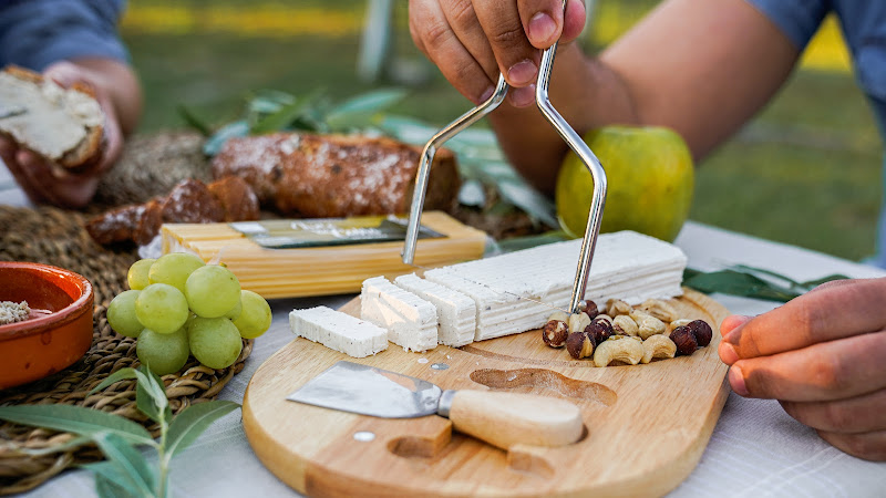 Queso Rulo De Cabra | Gaia Gourmets Quesería | Quesos Artesanos quesería en Vilar De Santos