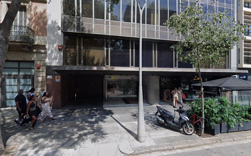 Quesos Corona quesería en Barcelona